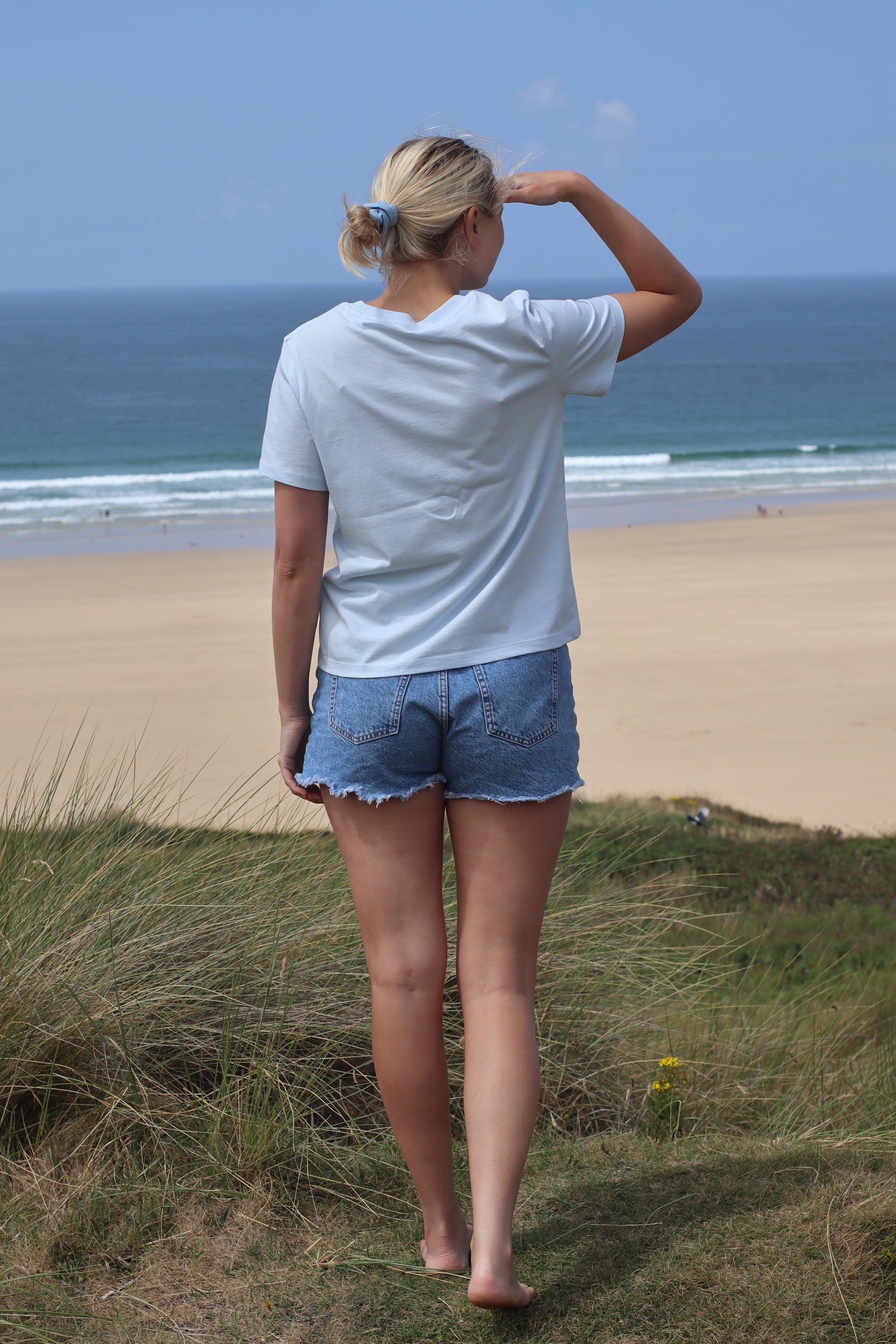 Sea Bloom Tee - Cornish Haze